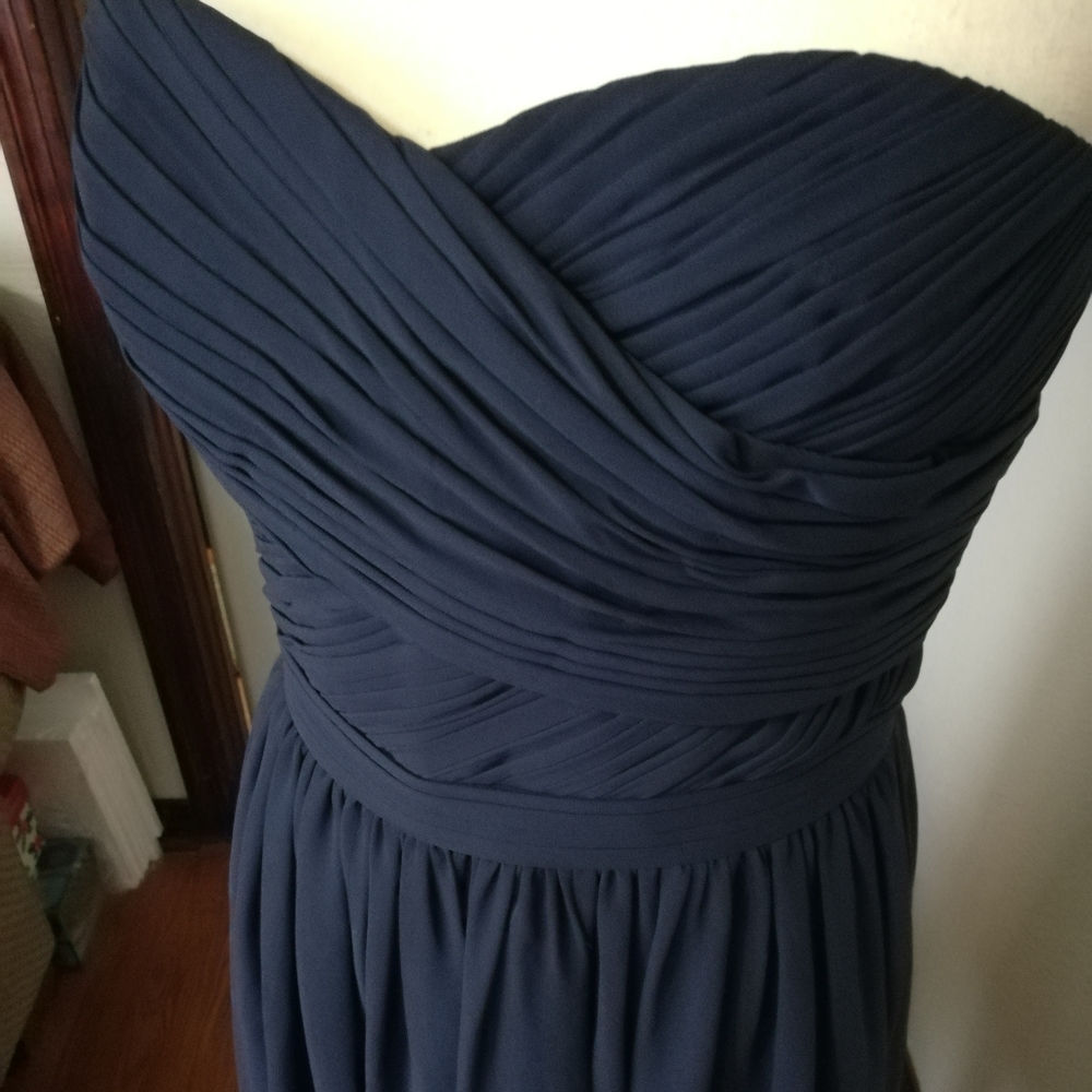 NWOT Stunning navy blue formal dress - Picture 5 of 12
